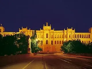 Hotel Deutsches Theater Munique