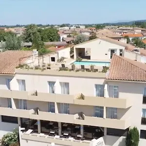 https://hotel-les-nevons.fr-provencehotel.com
