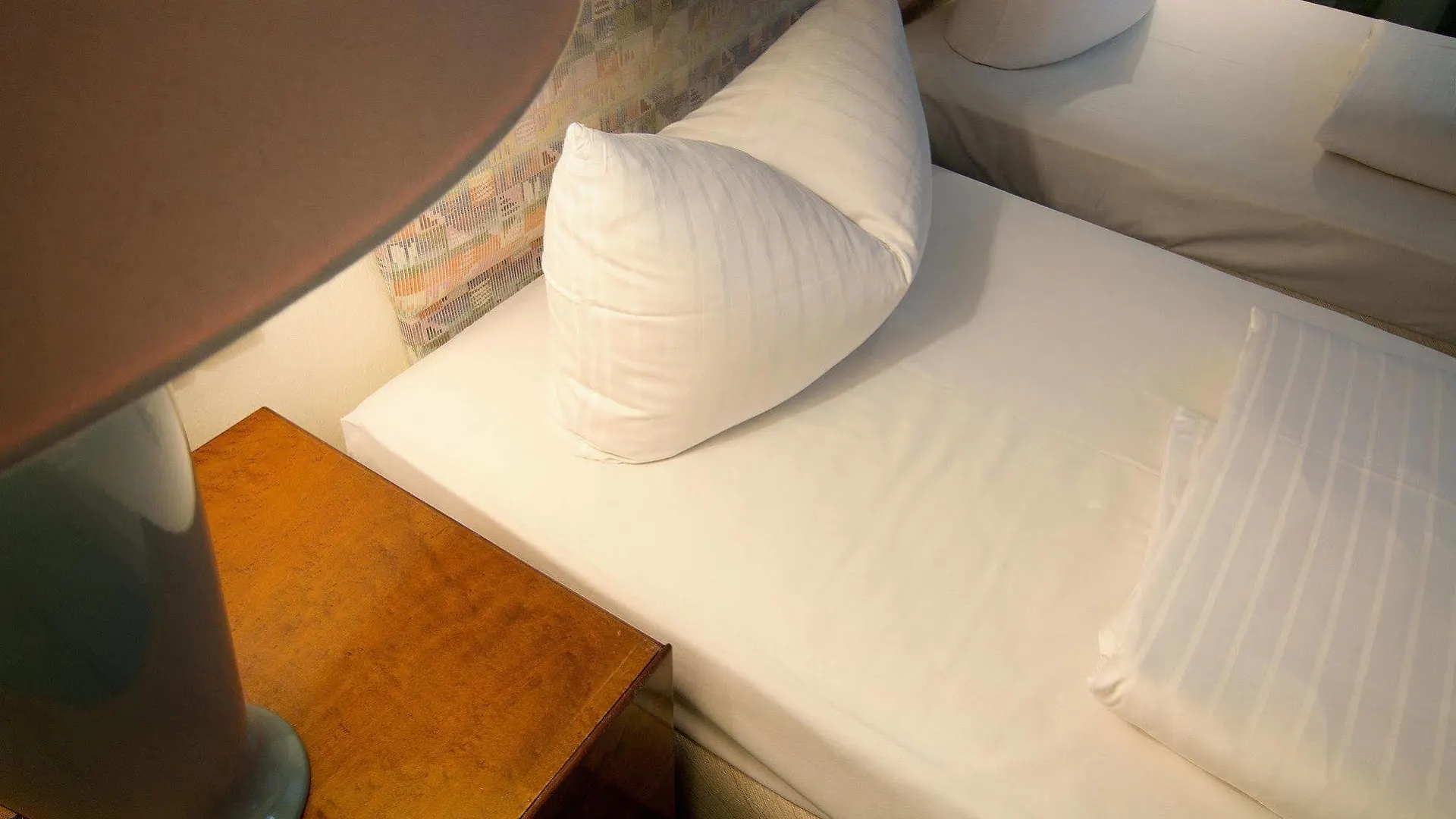 Hotel Deutsches Theater Munich 3*,